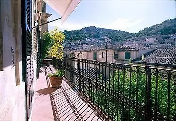 L'Orangerie Di Cartia Giovanni Modica 3*,  Italy