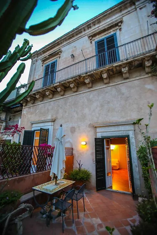 Bed & Breakfast L'Orangerie Di Cartia Giovanni Modica
